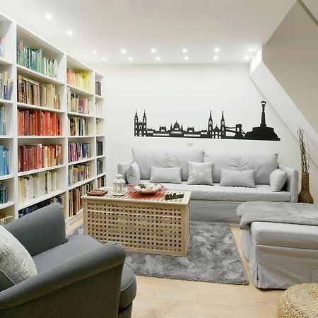 Appartement Downtown Island Of Peace By Nw à Budapest Extérieur photo