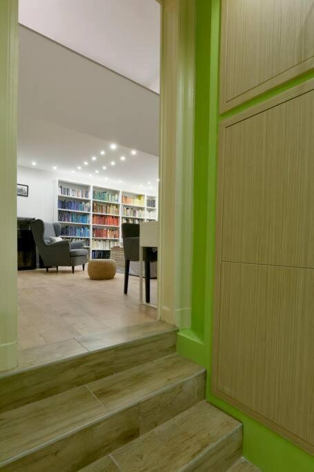 Appartement Downtown Island Of Peace By Nw à Budapest Extérieur photo